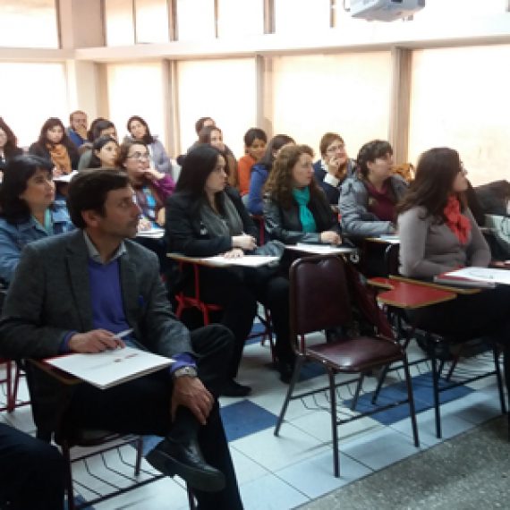 Escuela de Pedagogía y PMI imparten diplomado a profesores Mentores de la Red Estratégica de la PUCV